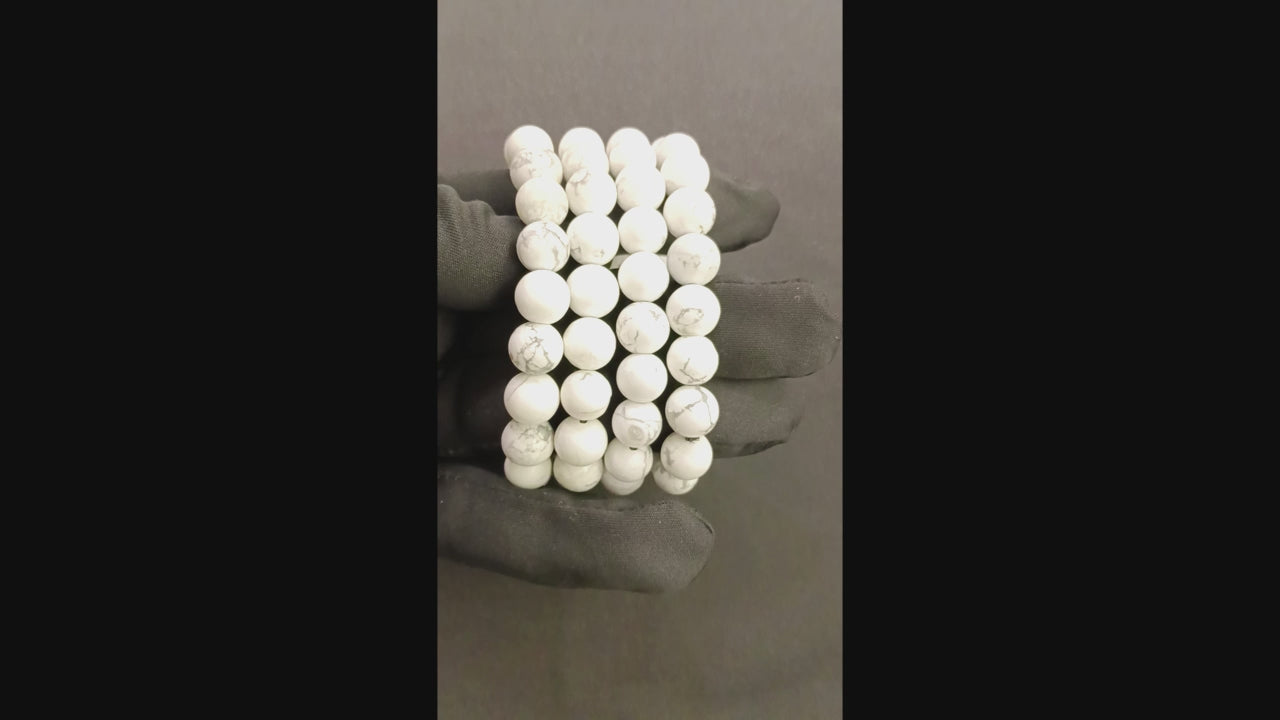 Howlite Bracelet 10 mm